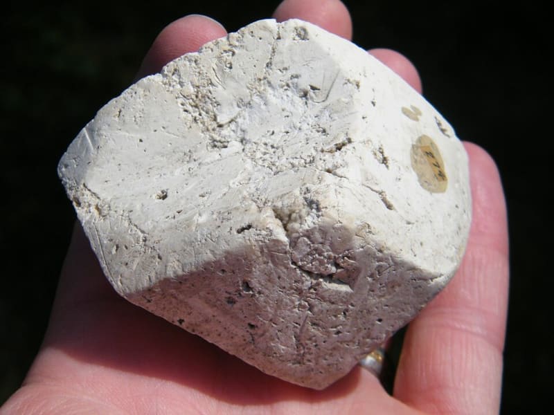 Sepiolit (dəniz köpüyü)