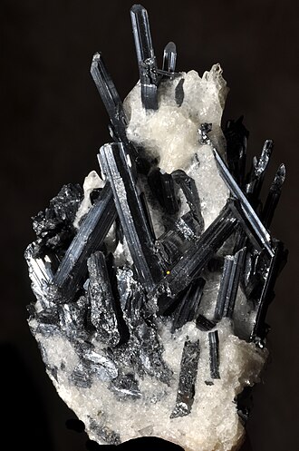 Antimonit (stibnit)