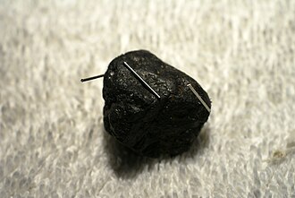 Maqnit daşı