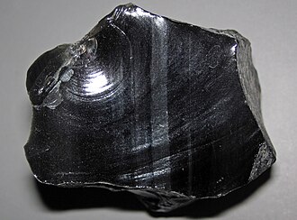 Obsidian (vulkan şüşəsi)